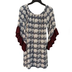 Bell Sleeve Tunic Gray, White, and Crimson Elephant Size Medium